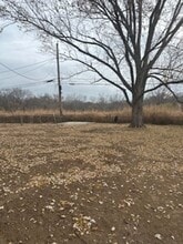 6633 NE 49th St in Kansas City, MO - Building Photo - Building Photo