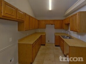 2520 Butterfield Dr in Fort Worth, TX - Building Photo - Building Photo