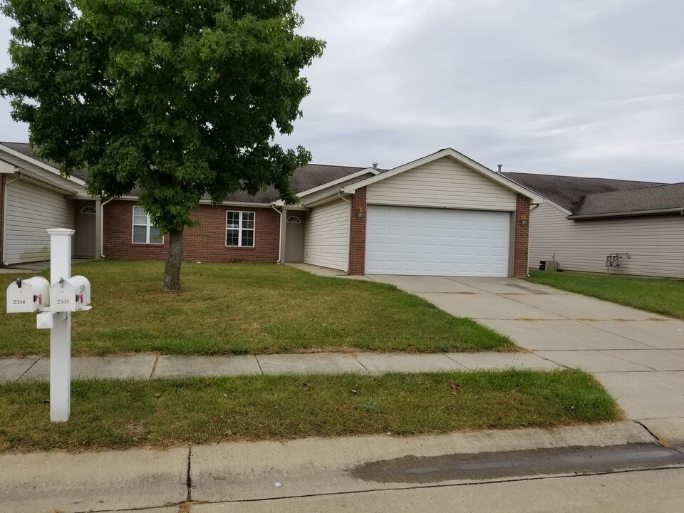 3399 Edison Dr in West Lafayette, IN - Foto de edificio