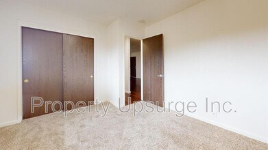 2741 Gilmore Ln in Oroville, CA - Building Photo - Building Photo