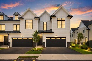 16 Feldman Ct in Paramus, NJ - Building Photo