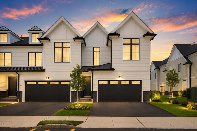 16 Feldman Ct