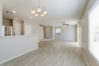 12221 W Larkspur Rd in El Mirage, AZ - Building Photo - Building Photo