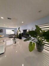 1461 NW 137th St in Miami, FL - Building Photo - Building Photo