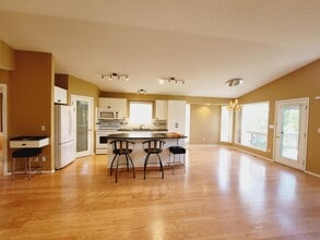 9976-9178 178 Ave NW in Edmonton, AB - Building Photo - Building Photo