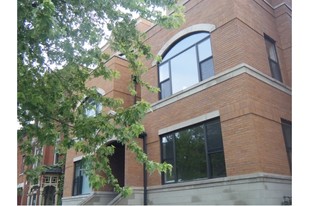 Wicker Park in Chicago, IL - Foto de edificio - Building Photo