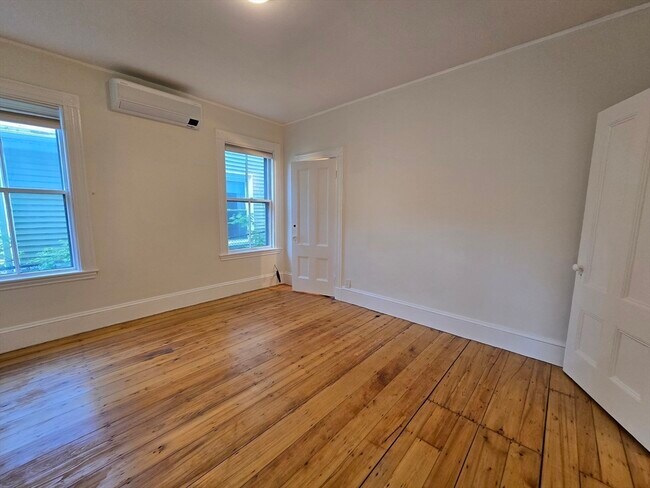 98 Boylston St in Brookline, MA - Building Photo - Building Photo