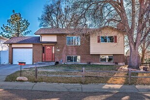 631 Drew Dr in Colorado Springs, CO - Building Photo