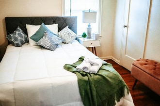 1469 Sherbrook Rd in South Euclid, OH - Building Photo - Building Photo