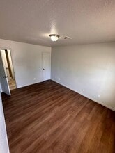7037 Indiana Ave in Kansas City, MO - Building Photo - Building Photo