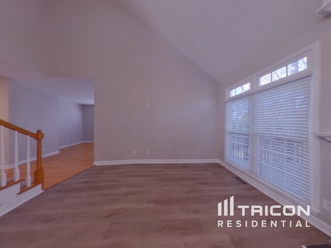 6000 Hunter Ln in Matthews, NC - Building Photo - Building Photo
