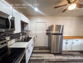2801 N 17th Pl in Phoenix, AZ - Foto de edificio - Building Photo
