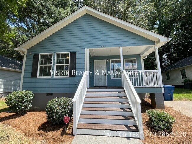 1040 Thomasville Estates Dr SE in Atlanta, GA - Building Photo - Building Photo