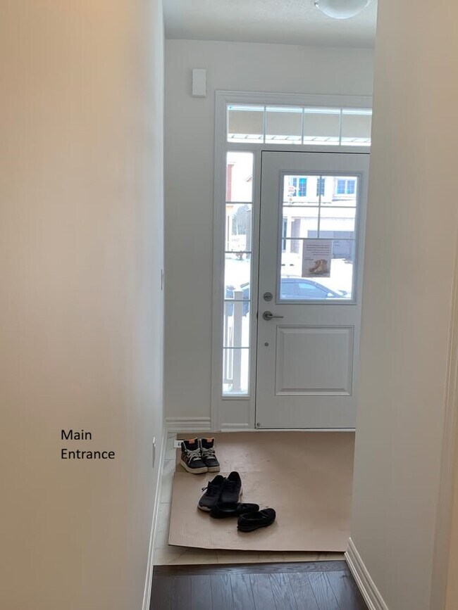 21 Greer St in Barrie, ON - Building Photo - Building Photo