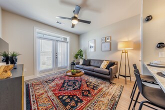 Lenox Park in Austin, TX - Building Photo - Building Photo