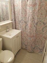 2222 E 19th St, Unit Downstairs in Cheyenne, WY - Building Photo - Building Photo