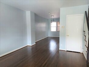 2242 Graythorn Rd in Middle River, MD - Building Photo - Building Photo