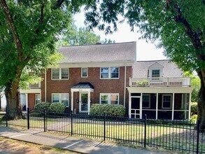 300 Horne St in Raleigh, NC - Foto de edificio - Building Photo
