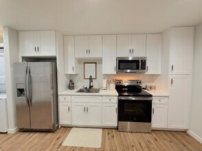 2179 Weston Way in Merced, CA - Building Photo - Building Photo