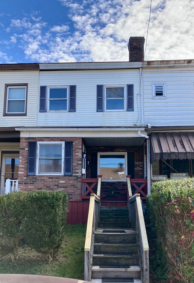 602 E 18th Ave Rentals in Munhall, PA