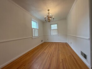 7455 Manchester Rd in Dundalk, MD - Building Photo - Building Photo