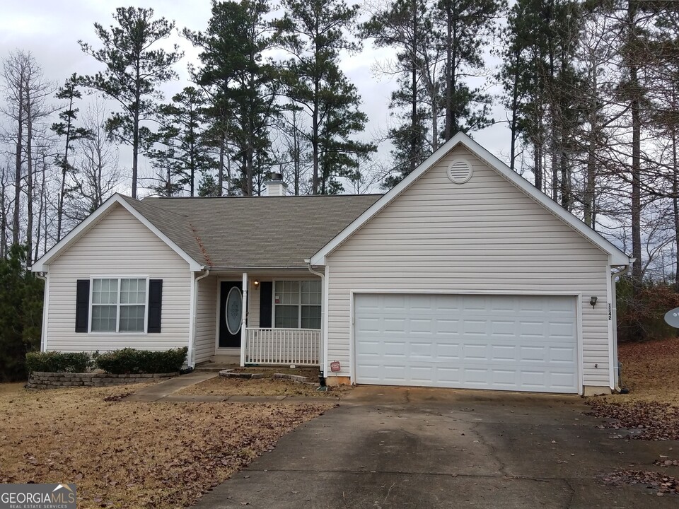 1142 Commons Ct in Jonesboro, GA - Building Photo