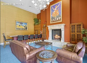 7100 Alvern St, Unit 203 in Los Angeles, CA - Foto de edificio - Building Photo