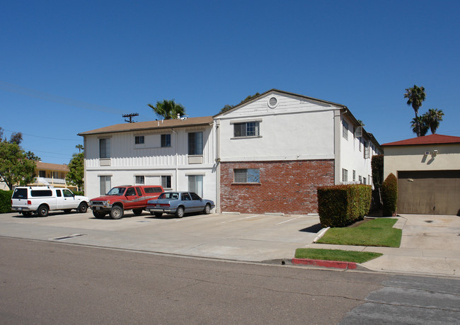 4741 Jewell St in San Diego, CA - Building Photo - Building Photo