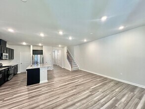 183 Aster Bloom Ln in Raleigh, NC - Building Photo - Building Photo