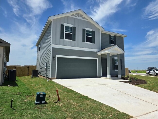 201 Rodgers Rd in Taylor, TX - Building Photo - Building Photo