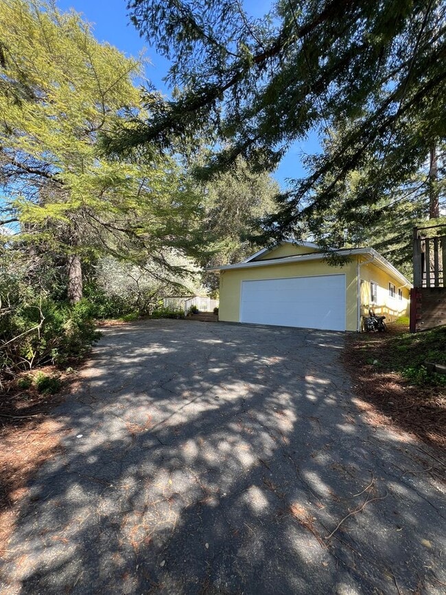 property at 3010 Granite Creek Rd