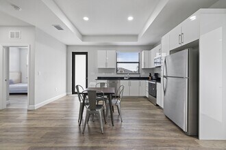 1911 Lorna Ave in Lehigh Acres, FL - Building Photo - Building Photo