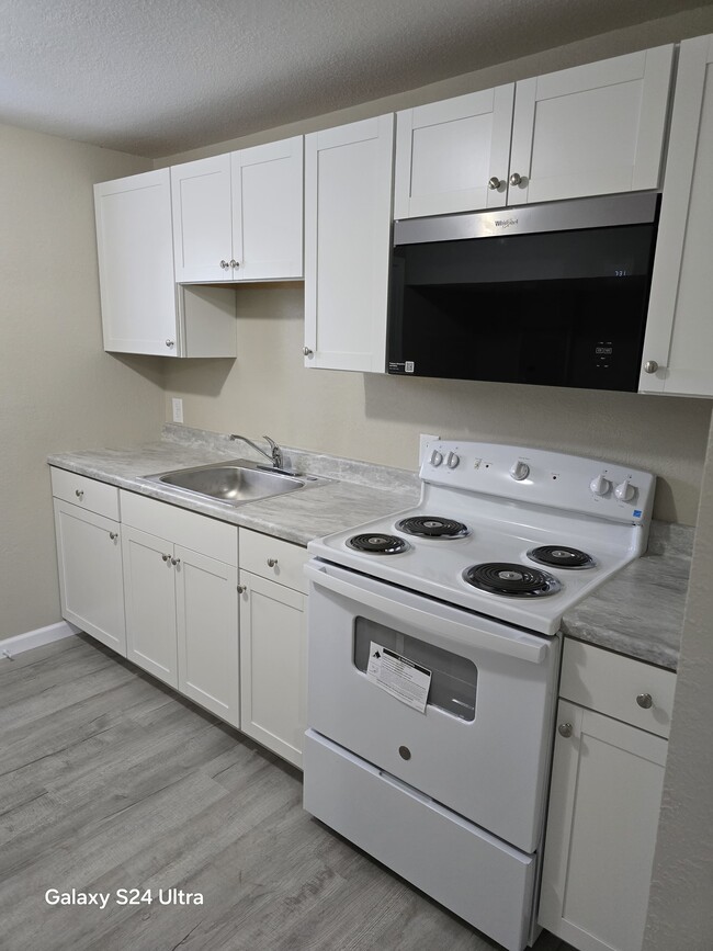 110 Tacoma Rd, Unit 110 Tacoma