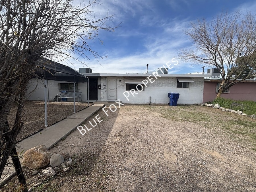 1228 E Kentucky St in Tucson, AZ - Building Photo
