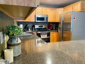 1195 Privet Dr in Cottonwood Heights, UT - Building Photo - Building Photo