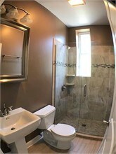 1458 N Maplewood Ave-Unit -Floor 2 in Chicago, IL - Building Photo - Building Photo