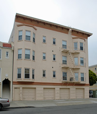 290 Alhambra Street Apartments in San Francisco, CA - Foto de edificio - Building Photo