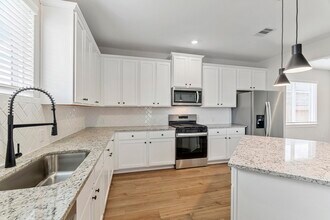 10518 Sutter Crk Dr in Rosharon, TX - Building Photo - Building Photo