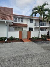 3200 Coral Springs Dr in Coral Springs, FL - Building Photo - Building Photo