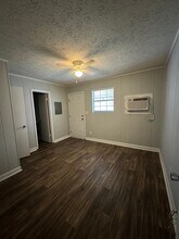 111 Sinclair Marina Rd NE in Milledgeville, GA - Building Photo - Building Photo