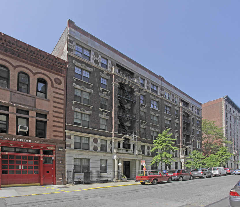 Stamford in New York, NY - Foto de edificio