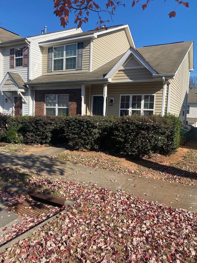 11130 Derryrush Ave in Charlotte, NC - Building Photo - Building Photo