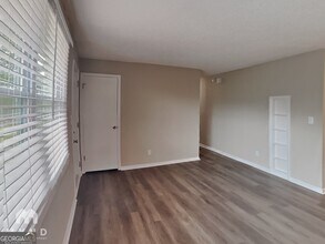 406 Blair Villa Dr SE in Atlanta, GA - Building Photo - Building Photo