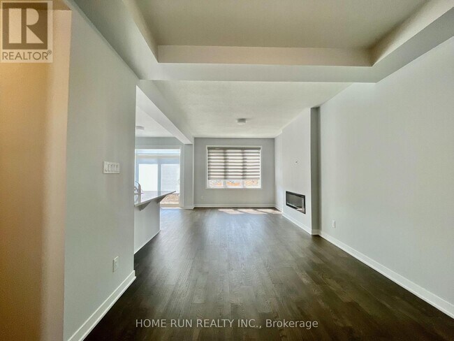 269 Ormiston Cres in Ottawa, ON - Building Photo - Building Photo