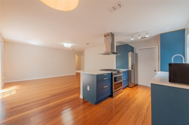 7808 Clydesdale Dr in Austin, TX - Building Photo - Building Photo