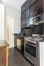 219 E 28th St in New York, NY - Building Photo - Building Photo