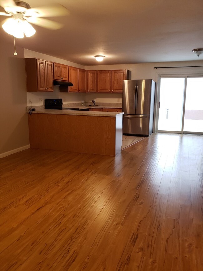 property at 71 Edgeworth St