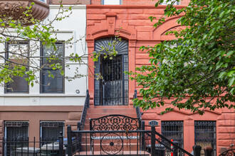 151 Halsey Street in Brooklyn, NY - Building Photo - Building Photo