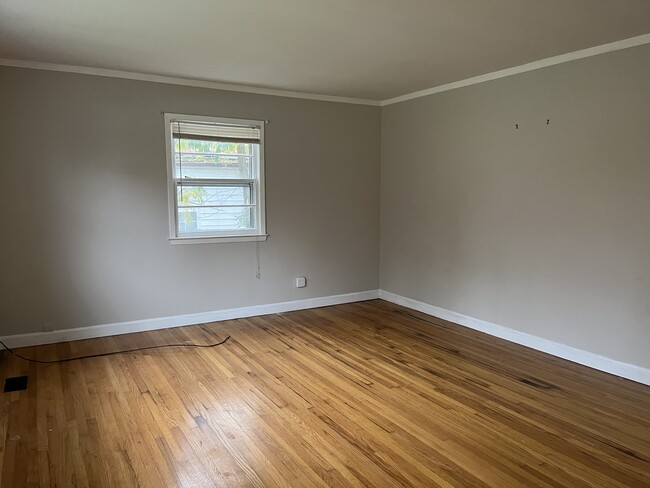 132 Mayflower Rd in Johnson City, TN - Building Photo - Building Photo