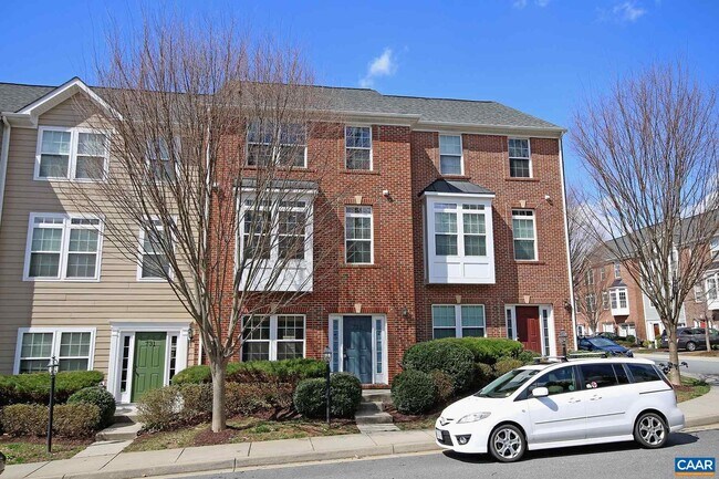 property at 733 Rainier Rd
